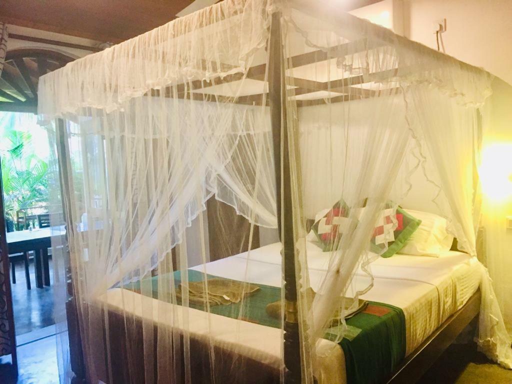 Goyambokka Hotel Tangalle